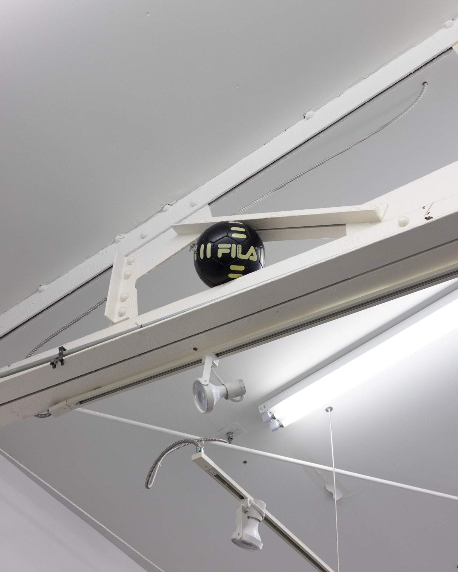 NearGreenValley.DanielRibarErikHendersonGalerieCamille